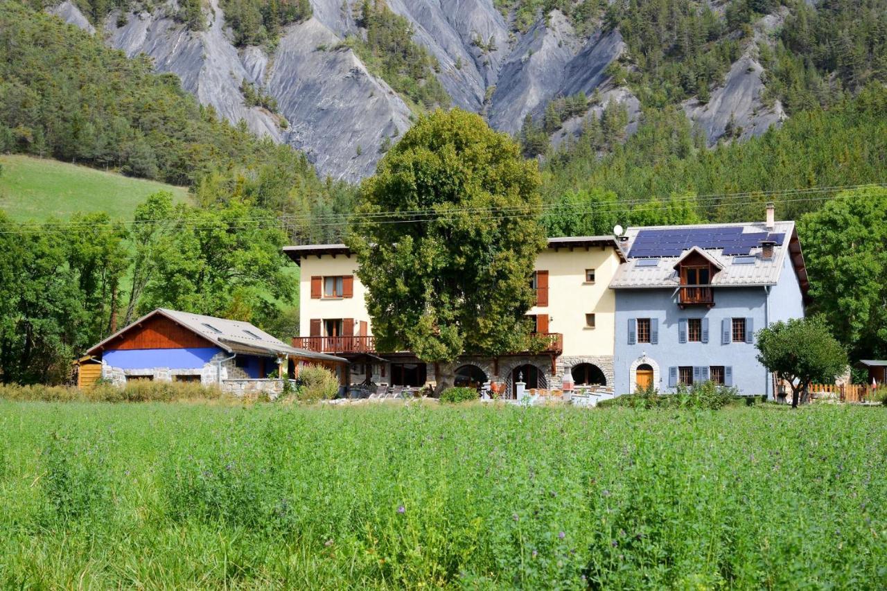 L'Escale En Ubaye Bed & Breakfast Saint-Pons  Exterior foto