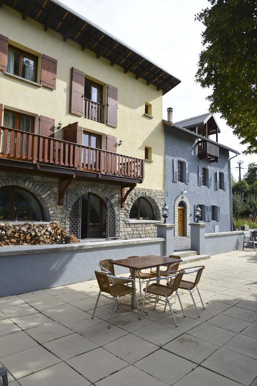 L'Escale En Ubaye Bed & Breakfast Saint-Pons  Exterior foto